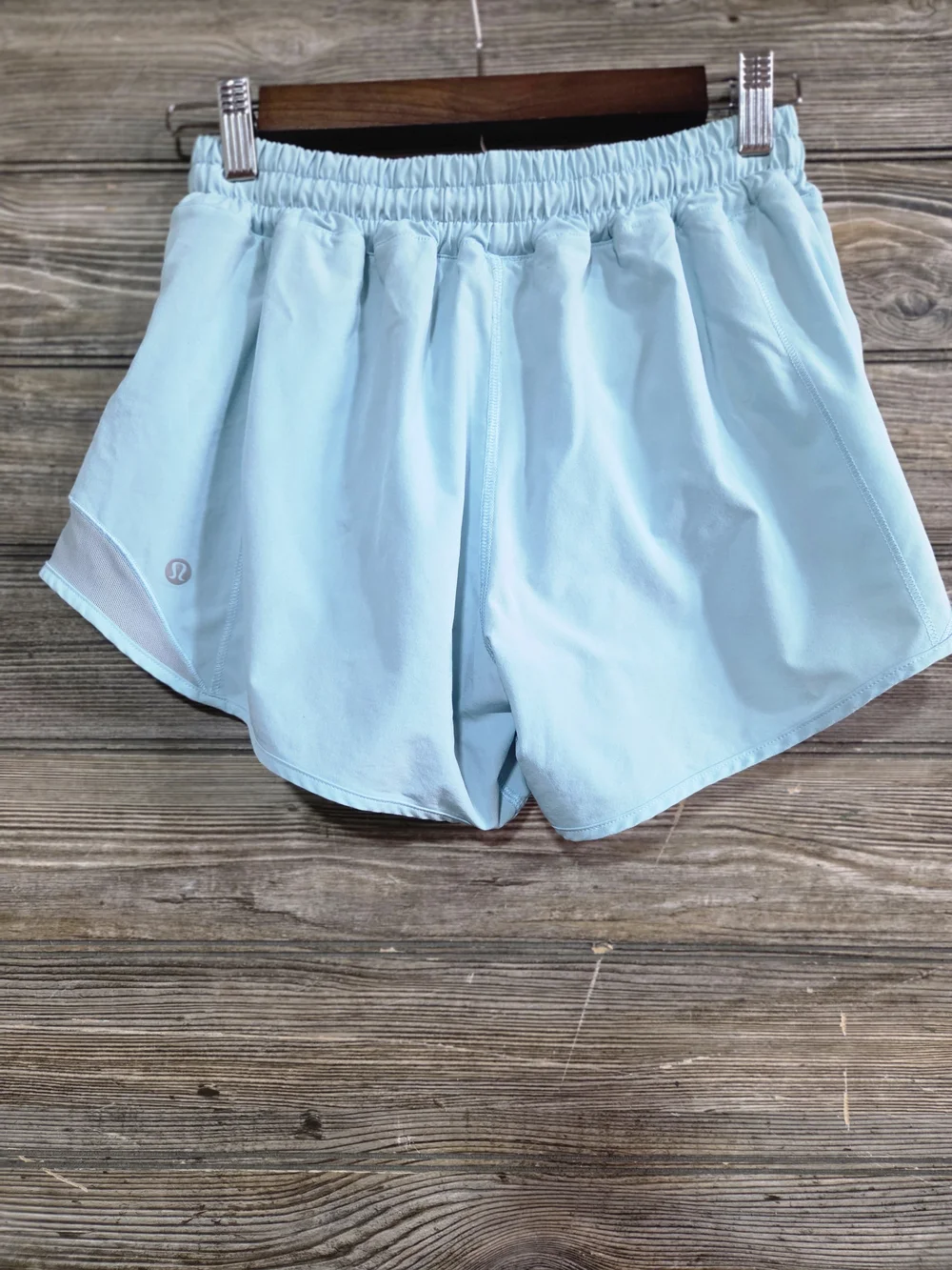 lululemon Speed Up Shorts Light Blue Size 6 Tall Lined Athletic Running